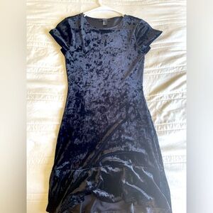 Forever 21 black dress